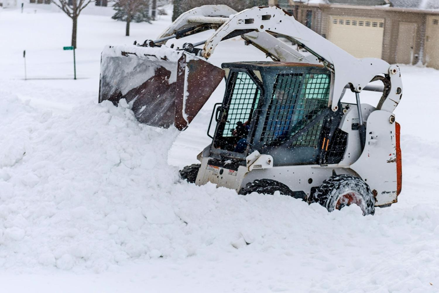Bobcat: Gräv dig ut ur snödrivor Bobcat: Gräv dig ut ur snödrivor